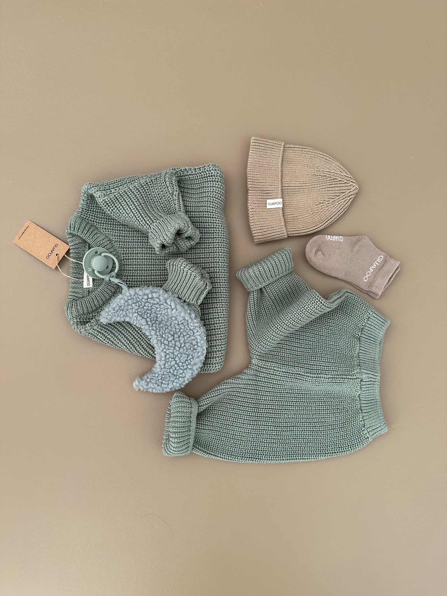 CHUNKY SWEATER | THYME