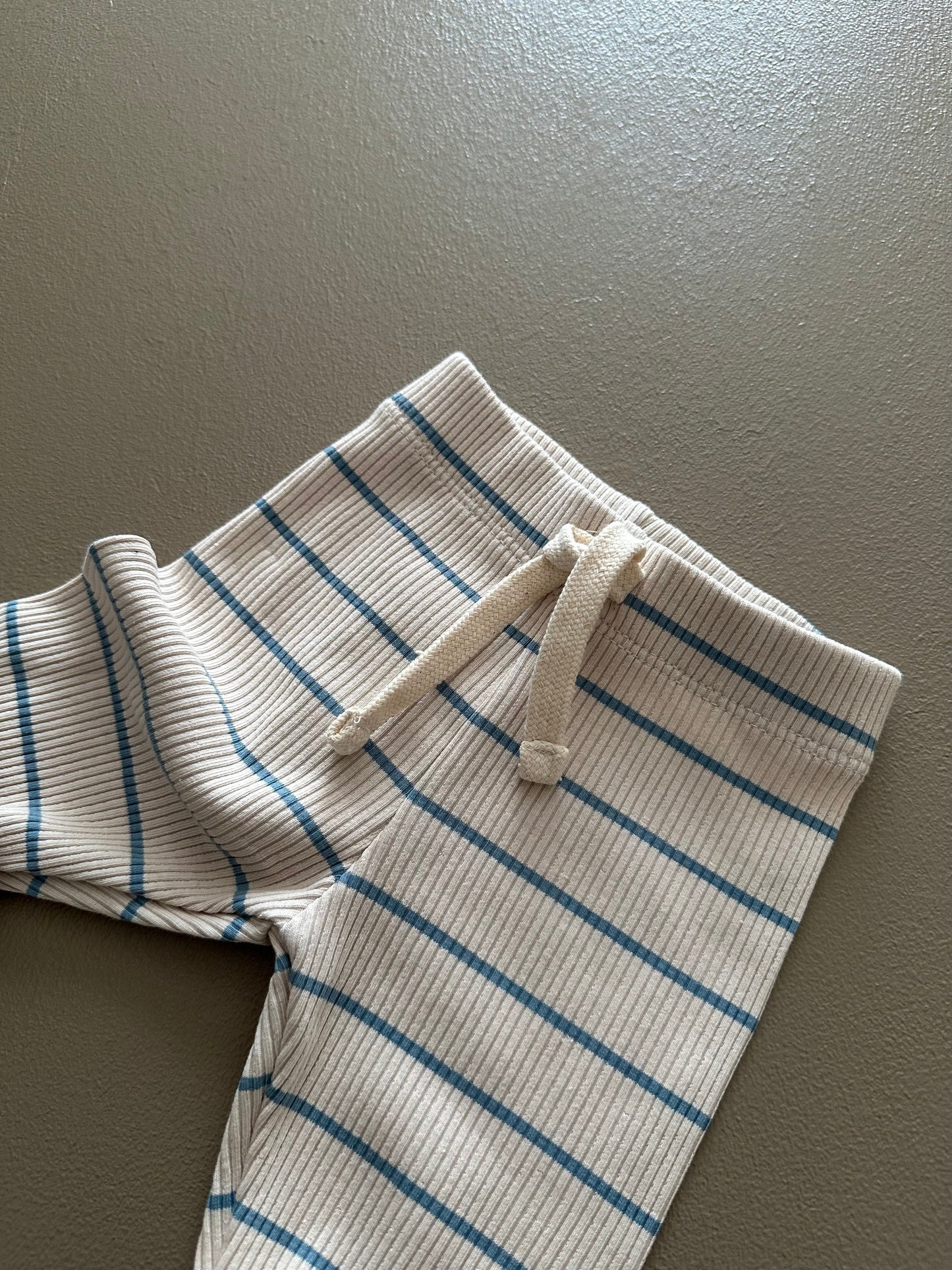 RIBBED LEGGINGS | BLUE STRIPED