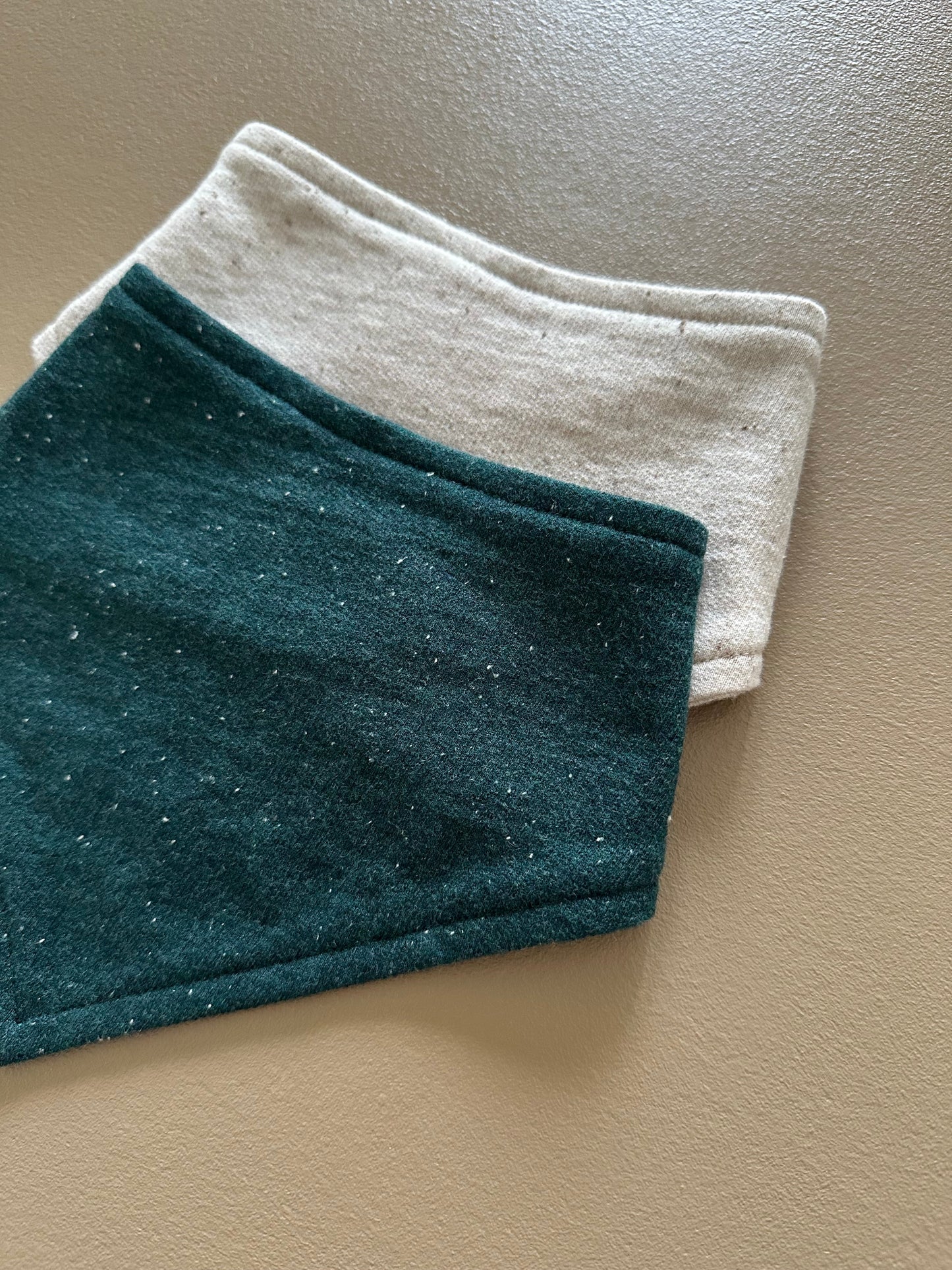 2-er Pack FLEECE BIB BANDANA CREAMY SILK SPRINKLE