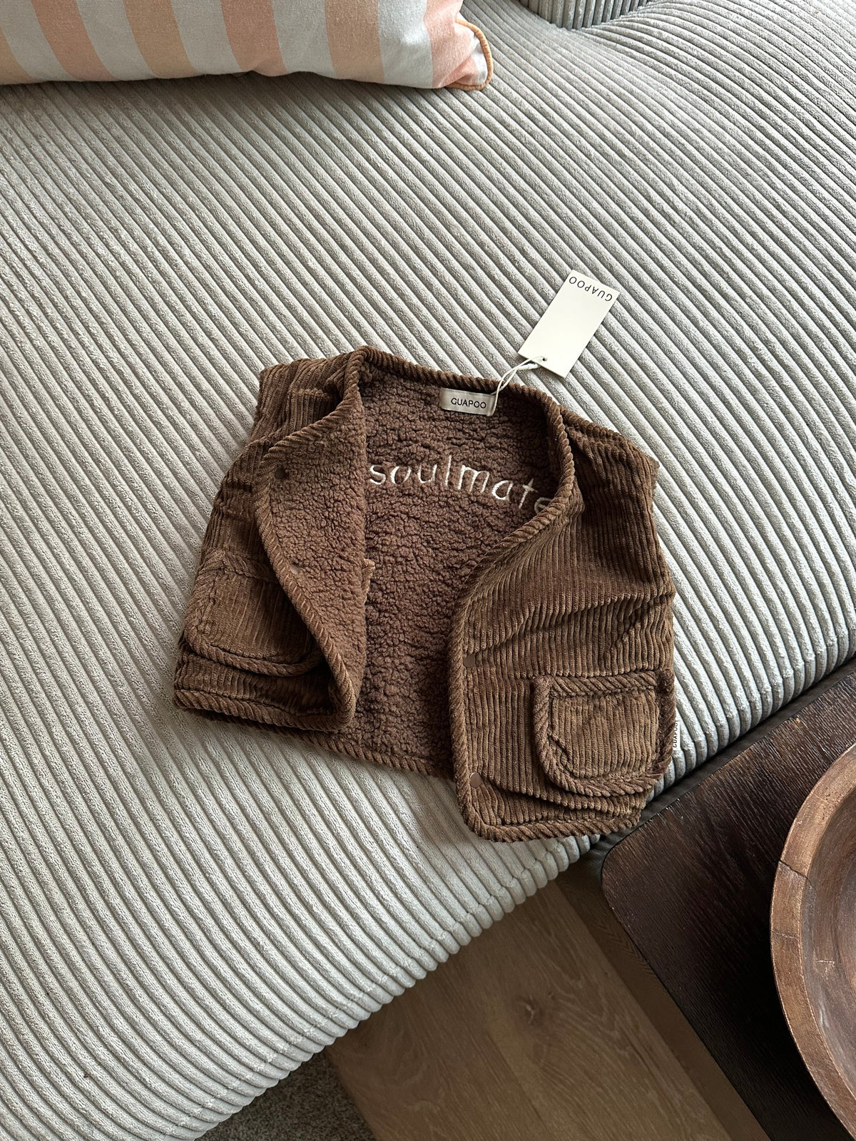 REVERSIBLE VEST WOOD