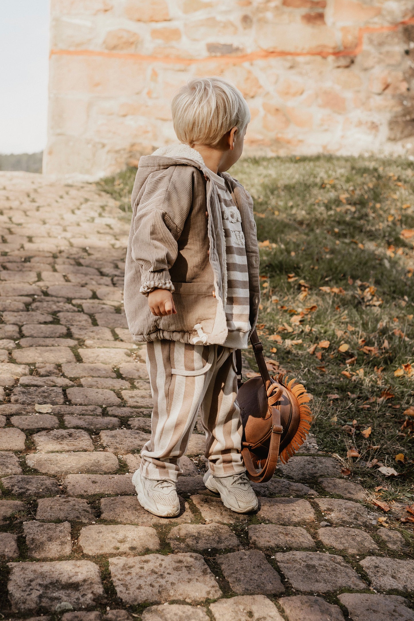 CORDUROY WINTER JACKET | LIGHT TAUPE