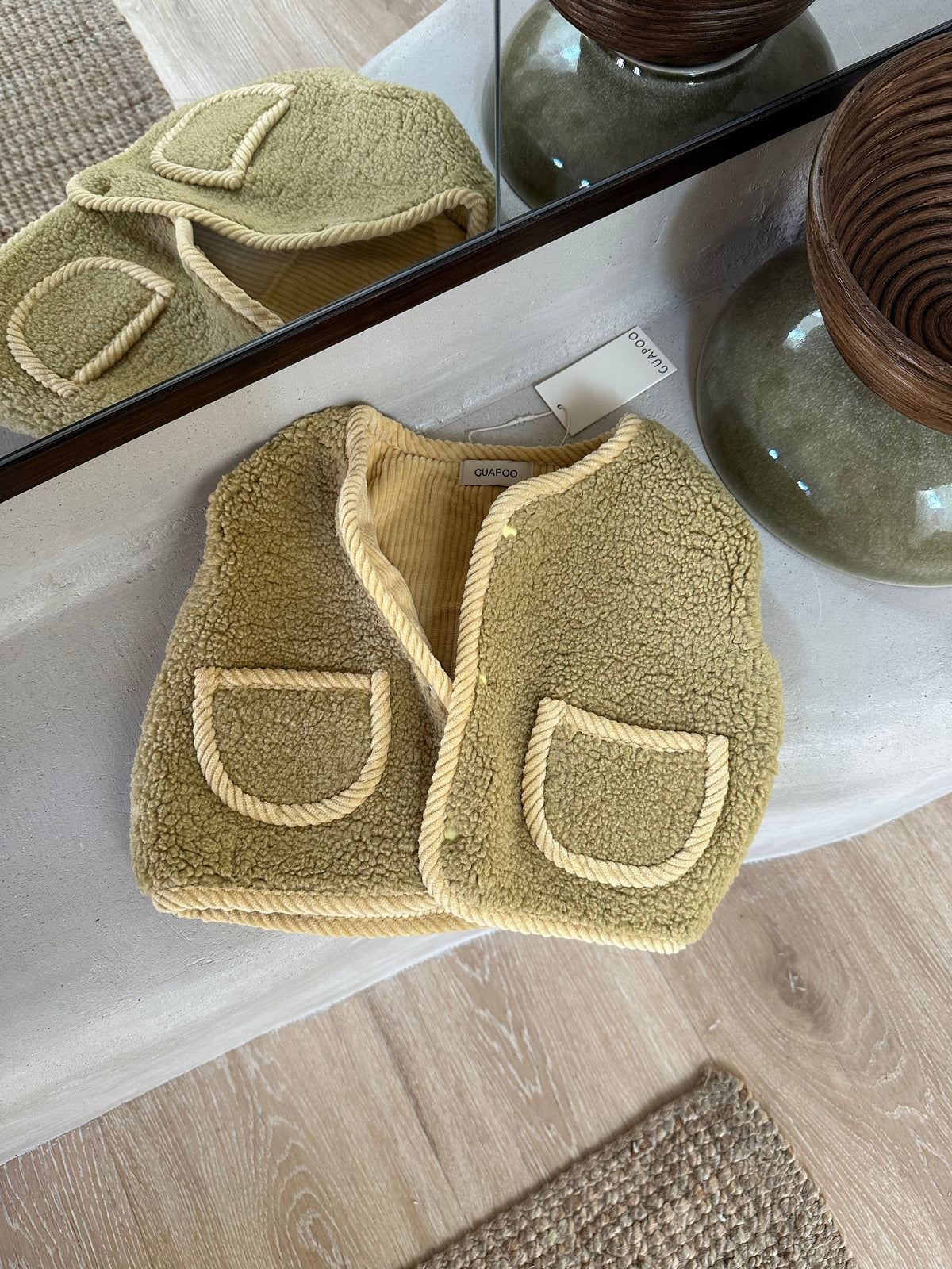 REVERSIBLE TEDDY VEST MARZIPAN