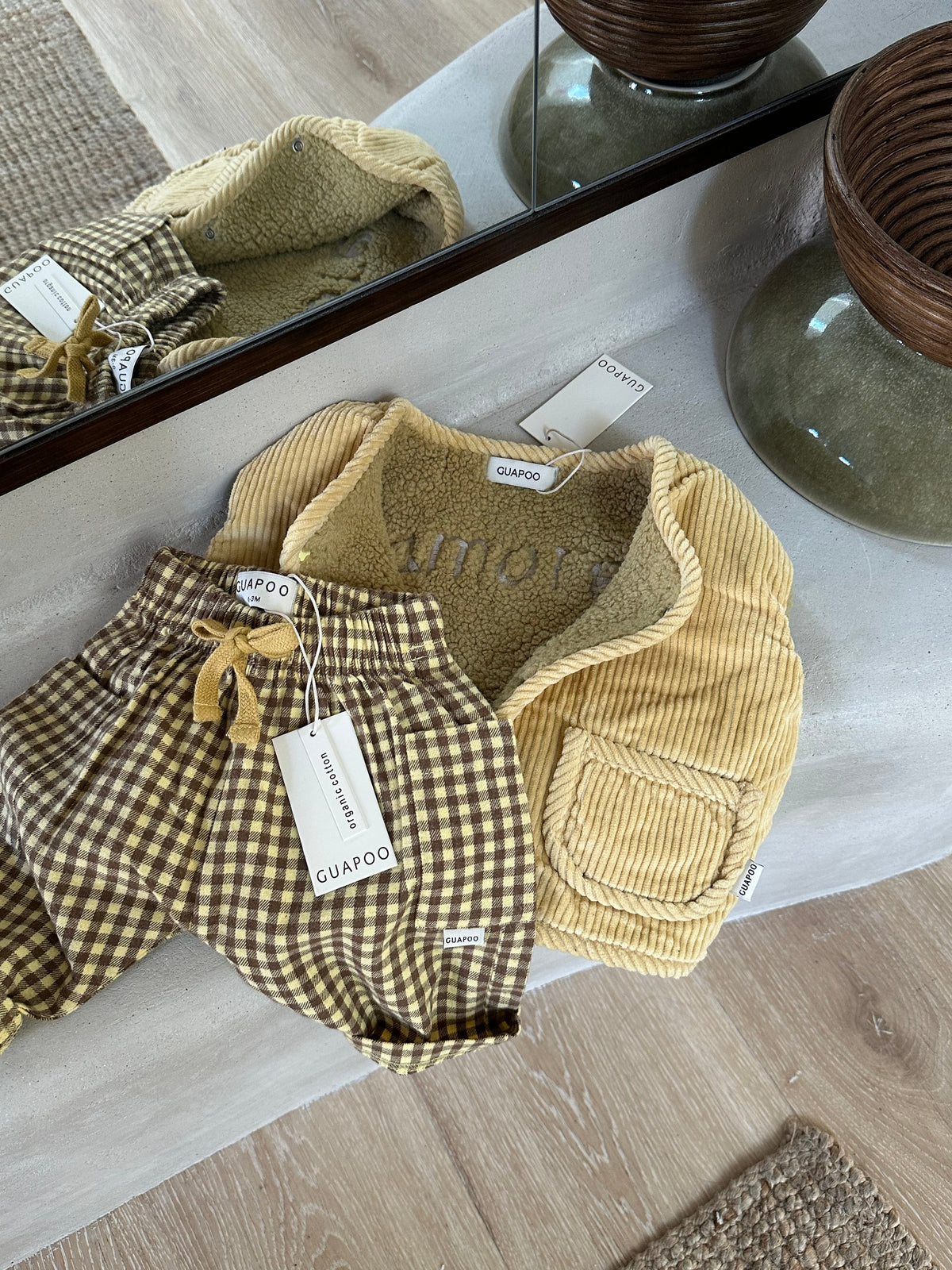 REVERSIBLE TEDDY VEST MARZIPAN
