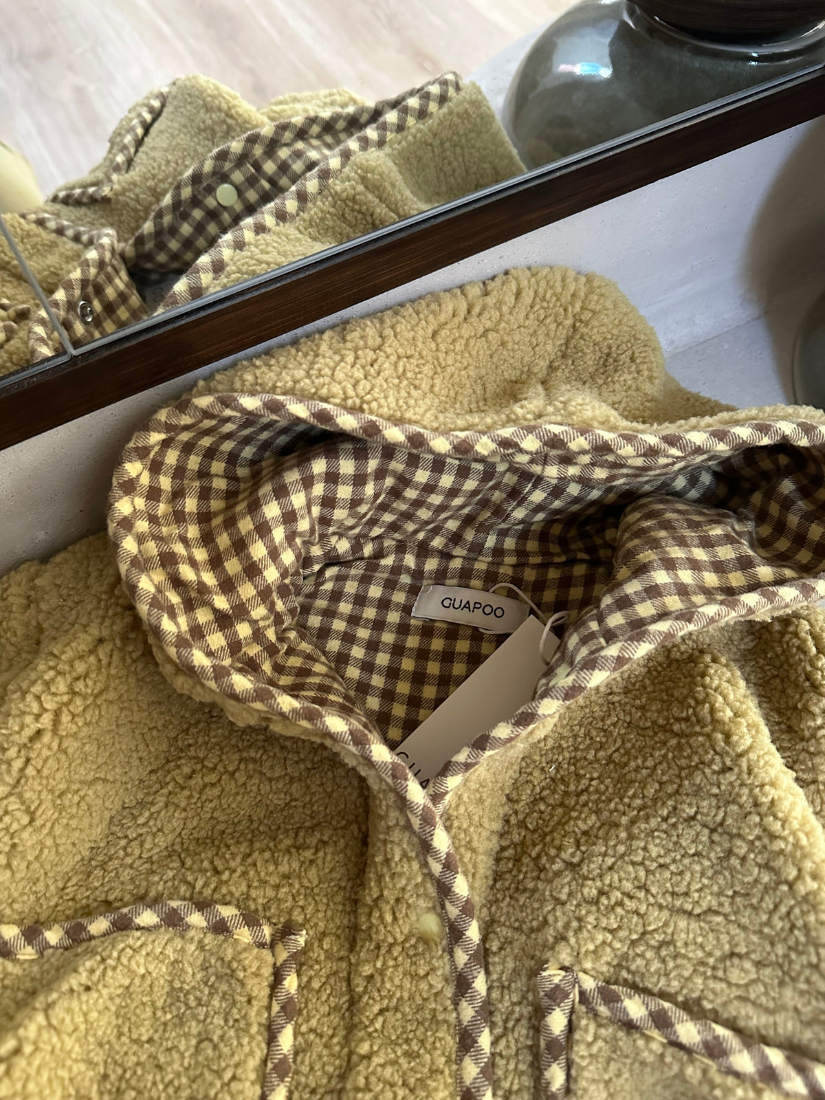 REVERSIBLE TEDDY JACKET MARZIPAN
